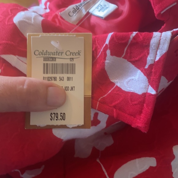 🌟NWT Cold water creek red & white jacket🌟 - Picture 11 of 12
